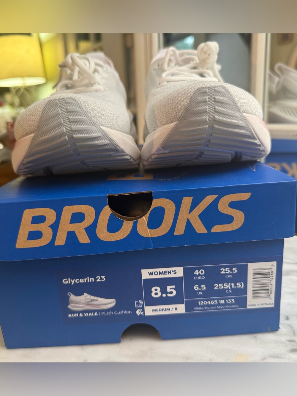 Brooks glycerin 23 running shoes size 8.5 white harbor mist metallic NIB - Picture 9 of 14